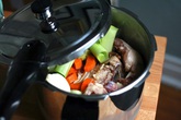 Cách sử dụng nồi áp suất điện an toàn, chống cháy nổ Cách sử dụng nồi áp suất điện an toàn, chống cháy nổ
