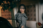 Hồ Ngọc Hà hóa thân thành ca sĩ phòng trà trong MV mới Hồ Ngọc Hà hóa thân thành ca sĩ phòng trà trong MV mới