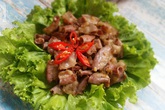Cuối tuần nịnh ông xã với món lòng non nướng sa tế ăn là mê Cuối tuần nịnh ông xã với món lòng non nướng sa tế ăn là mê