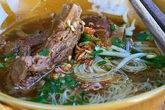 Mì sườn heo tự nấu thơm lừng cho bữa sáng Mì sườn heo tự nấu thơm lừng cho bữa sáng
