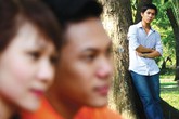 Mẹ ngoại tình, con trai muốn bắt "tại trận" ở nhà nghỉ Mẹ ngoại tình, con trai muốn bắt "tại trận" ở nhà nghỉ