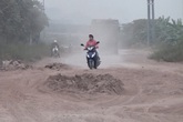 Nhà đầu tư cao tốc BOT thong dong, người dân "đánh vật" với con đường đau khổ Nhà đầu tư cao tốc BOT thong dong, người dân "đánh vật" với con đường đau khổ