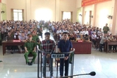 Thấy em bị đuổi đánh, anh điều khiển ô tô tông chết người Thấy em bị đuổi đánh, anh điều khiển ô tô tông chết người