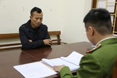Mâu thuẫn tại bãi xe cửa khẩu, một người đàn ông bị đâm tử vong Mâu thuẫn tại bãi xe cửa khẩu, một người đàn ông bị đâm tử vong