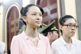 Á hậu Phương Lê nổi như cồn sau “chiêu” mời Hoa hậu Phương Nga về làm việc Á hậu Phương Lê nổi như cồn sau “chiêu” mời Hoa hậu Phương Nga về làm việc