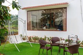 Nhà vườn hơn 1.000 mét vuông ở ngoại thành của Việt Hoàn Nhà vườn hơn 1.000 mét vuông ở ngoại thành của Việt Hoàn