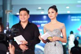 Minh Tiệp dẫn chương trình bằng tiếng Anh lưu loát Minh Tiệp dẫn chương trình bằng tiếng Anh lưu loát