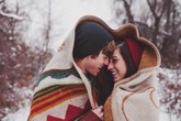 Tại sao đàn ông thích ân ái vào mùa đông Tại sao đàn ông thích ân ái vào mùa đông