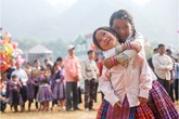 Sơn La: Cần giải pháp đồng bộ để giải quyết tình trạng mất cân bằng giới tính khi sinh Sơn La: Cần giải pháp đồng bộ để giải quyết tình trạng mất cân bằng giới tính khi sinh