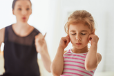 Ba quy tắc vàng phụ huynh cần nhớ khi kỷ luật con Ba quy tắc vàng phụ huynh cần nhớ khi kỷ luật con
