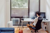 Căn hộ nhỏ chỉ vỏn vẹn 10m² trên tầng áp mái xinh vô cùng của chàng trai trẻ Căn hộ nhỏ chỉ vỏn vẹn 10m² trên tầng áp mái xinh vô cùng của chàng trai trẻ