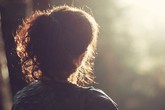 Chồng ngoại tình nhiều năm mà tôi không dám bỏ Chồng ngoại tình nhiều năm mà tôi không dám bỏ