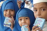 Triển khai chương trình “sữa học đường” tại Hà Nội: Quan trọng là công khai, minh bạch Triển khai chương trình “sữa học đường” tại Hà Nội: Quan trọng là công khai, minh bạch