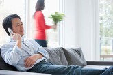 Chồng ngang nhiên cặp bồ, chỉ 1 hành động của vợ lúc say khiến mặt anh tái mét Chồng ngang nhiên cặp bồ, chỉ 1 hành động của vợ lúc say khiến mặt anh tái mét