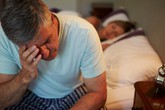 Cảnh báo: mất ngủ ở người huyết áp cao dẫn đến đột quỵ Cảnh báo: mất ngủ ở người huyết áp cao dẫn đến đột quỵ