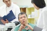 Cuốn sách tâm huyết từ 30 năm nghiên cứu bệnh ung thư Cuốn sách tâm huyết từ 30 năm nghiên cứu bệnh ung thư