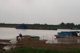 Thanh Hóa: “Cát tặc” quần thảo sông Mã Thanh Hóa: “Cát tặc” quần thảo sông Mã