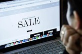 Dân buôn online sẵn sàng thức xuyên đêm để 'canh' Black Friday Dân buôn online sẵn sàng thức xuyên đêm để 'canh' Black Friday