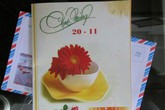 Cô giáo kể chuyện: Tờ pô-li-me trong cánh thiệp Cô giáo kể chuyện: Tờ pô-li-me trong cánh thiệp