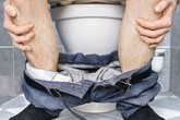 5 sai lầm nhiều người hay mắc phải khi sử dụng nhà vệ sinh 5 sai lầm nhiều người hay mắc phải khi sử dụng nhà vệ sinh