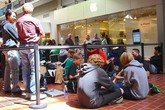 Nghề kỳ lạ nhưng cực 'ăn nên làm ra' vào ngày Black Friday Nghề kỳ lạ nhưng cực 'ăn nên làm ra' vào ngày Black Friday