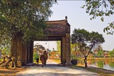 Thâm cung bí sử (162 - 3): Bách khoa thư của làng Thâm cung bí sử (162 - 3): Bách khoa thư của làng