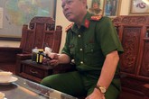 Tạm đình chỉ Trưởng Công an TP Thanh Hóa bị tố nhận tiền ‘chạy án’ Tạm đình chỉ Trưởng Công an TP Thanh Hóa bị tố nhận tiền ‘chạy án’