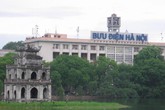Vì sao người dân phản đối khi dòng chữ “Bưu điện Hà Nội” bất ngờ bị khai tử? Vì sao người dân phản đối khi dòng chữ “Bưu điện Hà Nội” bất ngờ bị khai tử?