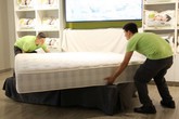 7 thói quen mà đến 80% người dùng đều mắc phải khiến đệm nhà bạn hỏng một cách nhanh chóng 7 thói quen mà đến 80% người dùng đều mắc phải khiến đệm nhà bạn hỏng một cách nhanh chóng