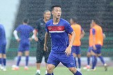 Nguyễn Huy Hùng - 'vũ khí bí mật' của thầy Park, người ghi bàn thắng mở tỉ số cho Việt Nam là ai? Nguyễn Huy Hùng - 'vũ khí bí mật' của thầy Park, người ghi bàn thắng mở tỉ số cho Việt Nam là ai?