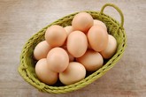 Trứng cút, trứng gà, trứng vịt - trứng nào bổ hơn: Hãy nghe câu trả lời của chuyên gia Trứng cút, trứng gà, trứng vịt - trứng nào bổ hơn: Hãy nghe câu trả lời của chuyên gia
