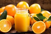 Điều kỳ diệu nếu bạn uống 1 ly nước cam nhỏ mỗi ngày Điều kỳ diệu nếu bạn uống 1 ly nước cam nhỏ mỗi ngày