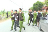 Đối tượng HIV tạo nhiều lớp an ninh để buôn bán ma tuý tại nhà Đối tượng HIV tạo nhiều lớp an ninh để buôn bán ma tuý tại nhà
