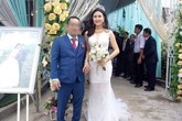 Sau 2 tháng đi tu, Nguyễn Thị Hà - người đẹp Hoa hậu Việt Nam bỗng cưới đại gia Sau 2 tháng đi tu, Nguyễn Thị Hà - người đẹp Hoa hậu Việt Nam bỗng cưới đại gia
