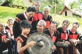 Nâng cao nhận thức về chăm sóc sức khỏe cho người cao tuổi ở Tây Nguyên Nâng cao nhận thức về chăm sóc sức khỏe cho người cao tuổi ở Tây Nguyên
