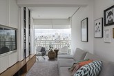 Chỉ 57m² nhưng căn hộ này có cả kho bí kíp lưu trữ thông minh mà ai cũng nên học Chỉ 57m² nhưng căn hộ này có cả kho bí kíp lưu trữ thông minh mà ai cũng nên học