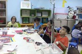Bệnh nhi huyết học gửi ước mơ qua nét vẽ giàu cảm xúc Bệnh nhi huyết học gửi ước mơ qua nét vẽ giàu cảm xúc