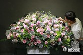 Ngắm bó hoa hồng giá 65 triệu đại gia mua tặng vợ dịp Valentine Ngắm bó hoa hồng giá 65 triệu đại gia mua tặng vợ dịp Valentine
