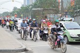 Shipper bỏ về quê: Chủ hàng ê ẩm lái ô tô, chạy SH giao hàng Shipper bỏ về quê: Chủ hàng ê ẩm lái ô tô, chạy SH giao hàng