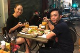Cường Đô La đón Valentine bên Đàm Thu Trang ở quán vỉa hè Cường Đô La đón Valentine bên Đàm Thu Trang ở quán vỉa hè