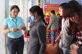 Khi người già cũng nhọc nhằn vì... Tết Khi người già cũng nhọc nhằn vì... Tết