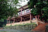 Chốn đi về đặc biệt của 'ông trùm' Hoa hậu Việt Nam Chốn đi về đặc biệt của 'ông trùm' Hoa hậu Việt Nam