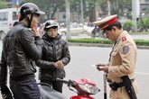 CSGT toàn quốc tung quân đảm bảo an toàn giao thông dịp Tết CSGT toàn quốc tung quân đảm bảo an toàn giao thông dịp Tết