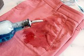 Những công dụng không ngờ của nước rửa bát có thể bạn chưa biết Những công dụng không ngờ của nước rửa bát có thể bạn chưa biết
