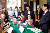 Nghệ An phát động chiến dịch truyền thông: Cung cấp dịch vụ chăm sóc SKSS/KHHGĐ đến 100% xã, phường Nghệ An phát động chiến dịch truyền thông: Cung cấp dịch vụ chăm sóc SKSS/KHHGĐ đến 100% xã, phường