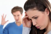 Chán nản vì chồng hay chê Chán nản vì chồng hay chê