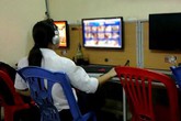 Học sinh lén lút xem phim sex vì không được dạy kỹ về giới tính Học sinh lén lút xem phim sex vì không được dạy kỹ về giới tính
