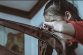 Hội chứng cô đơn giữa gia đình (8): Bi kịch của những đứa trẻ con nhà giàu Hội chứng cô đơn giữa gia đình (8): Bi kịch của những đứa trẻ con nhà giàu