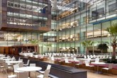 Choáng ngợp: Cả thành phố thu nhỏ bên trong một văn phòng công ty Choáng ngợp: Cả thành phố thu nhỏ bên trong một văn phòng công ty
