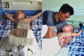 Xót xa chuyện người đàn ông bị vợ bỏ rơi, mỗi ngày dùng 15kg gạch đè lên chân đứa con 5 tuổi để chữa bỏng Xót xa chuyện người đàn ông bị vợ bỏ rơi, mỗi ngày dùng 15kg gạch đè lên chân đứa con 5 tuổi để chữa bỏng